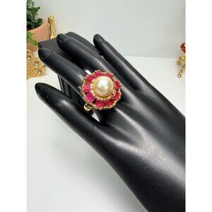 Vintage Gold Tone Pearl Pink Crystal Statement Ring Size 6 Elegant Floral